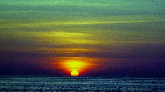アンダマン海に沈む夕日