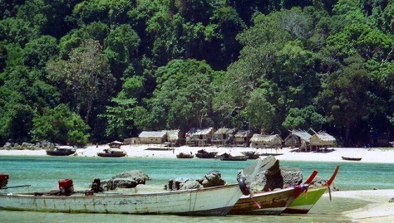 海洋民族。海の幸を求め放浪